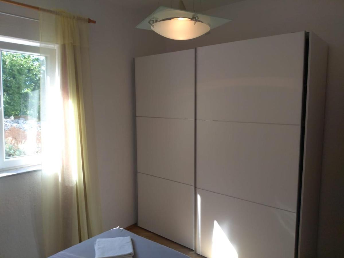 Sea Side App Apartment Vratarusa Exterior photo